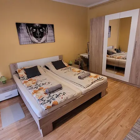 Relax Wellness Апартаменты *